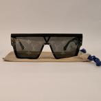 Louis Vuitton Z15835 Waimea L Zonnebril 145, Louis Vuitton, Gebruikt, Support@louisvuitton.com, 2 Rue du Pont Neuf
75001 Paris
France