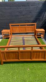 Twee personen bed, Huis en Inrichting, Slaapkamer | Bedden, Ophalen, Tweepersoons, Zo goed als nieuw, 200 cm