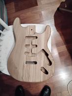 Nieuwe essen stratbody Fendermaten, Muziek en Instrumenten, Instrumenten | Onderdelen, Ophalen of Verzenden, Nieuw, Elektrische gitaar