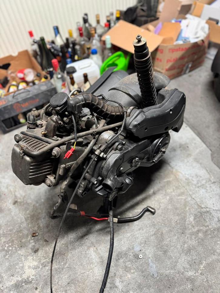 Piaggio zip 80cc blok (compleet en lopend), Fietsen en Brommers, Brommeronderdelen | Algemeen, Zo goed als nieuw, Ophalen of Verzenden