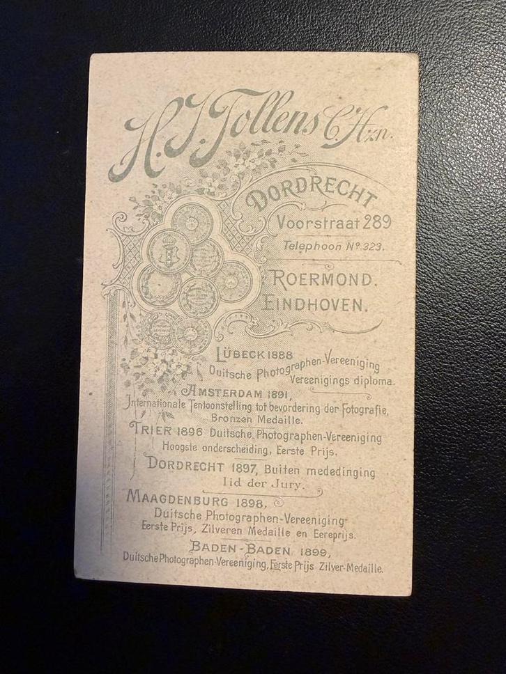 Vintage Foto van Hond - H.J. Tollens C.zn Dordrecht, Verzamelen, Foto's en Prenten, Gebruikt, Voor 1940, Ophalen of Verzenden