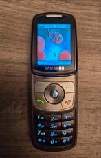 Samsung SGH-X530 UitschuifbaarSimcard lader accu is nog goed, Telecommunicatie, Mobiele telefoons | Motorola, Gebruikt, Zwart
