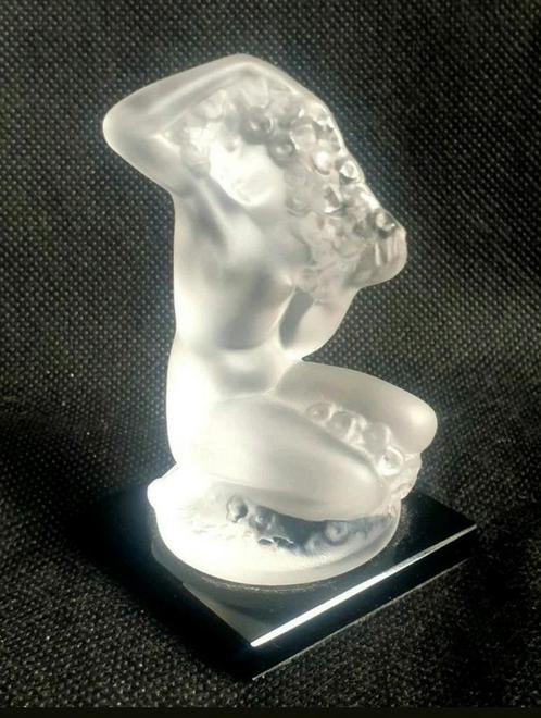 Lalique Floreal ref2, Antiek en Kunst, Antiek | Glas en Kristal, Ophalen of Verzenden