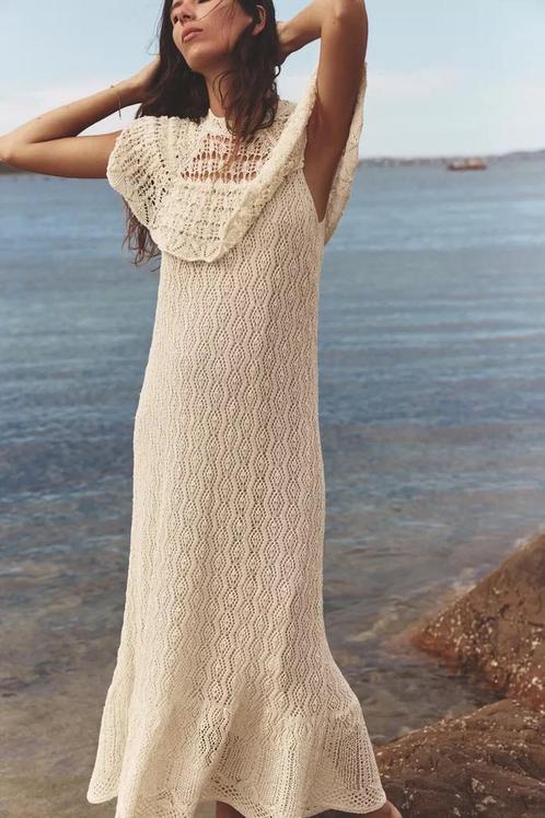Dames Zara lange jurk pointelle tricot maxi crochet kant S, Kleding | Dames, Jurken, Zo goed als nieuw, Maat 36 (S), Beige, Onder de knie
