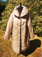 Mooie beige / goudkleurige gewatteerde jas / Maat 46, Beige, Maat 46/48 (XL) of groter, Ophalen of Verzenden, Zo goed als nieuw