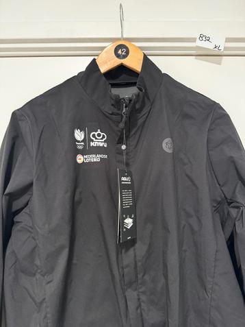 Nieuwe AGU KNWU Regenjas Racefiets - Maat XL beschikbaar voor biedingen