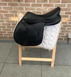 Springzadel Ikonic 17,5 inch in top staat, Dieren en Toebehoren, Paarden en Pony's | Zadels, Ophalen of Verzenden, Springen