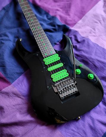 Ibanez Universe UV7 (original 1990) Green Dot beschikbaar voor biedingen