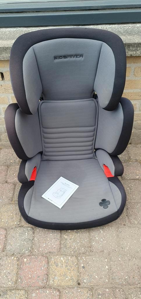Autostoeltje, Zitverhoger met verstelbare rugleuning, Kinderen en Baby's, Autostoeltjes, Gebruikt, Overige merken, 15 t/m 36 kg
