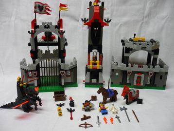 Lego 6097 castle fright knights night lord's castle.