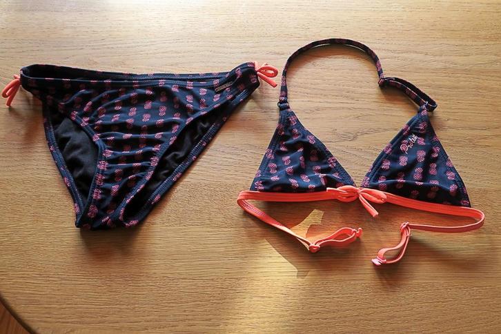 Protest bikini maat 152 sjiek donkerblauw met fruitprint, Kinderen en Baby's, Kinderkleding | Maat 152, Zo goed als nieuw, Meisje