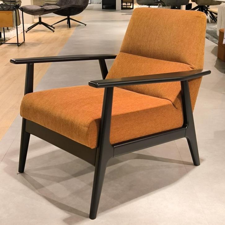 Inhouse Fauteuil Jontia Oranje Ribstof Zwart Houten Frame, Huis en Inrichting, Fauteuils, Nieuw, Hout, Stof, 50 tot 75 cm, 75 tot 100 cm