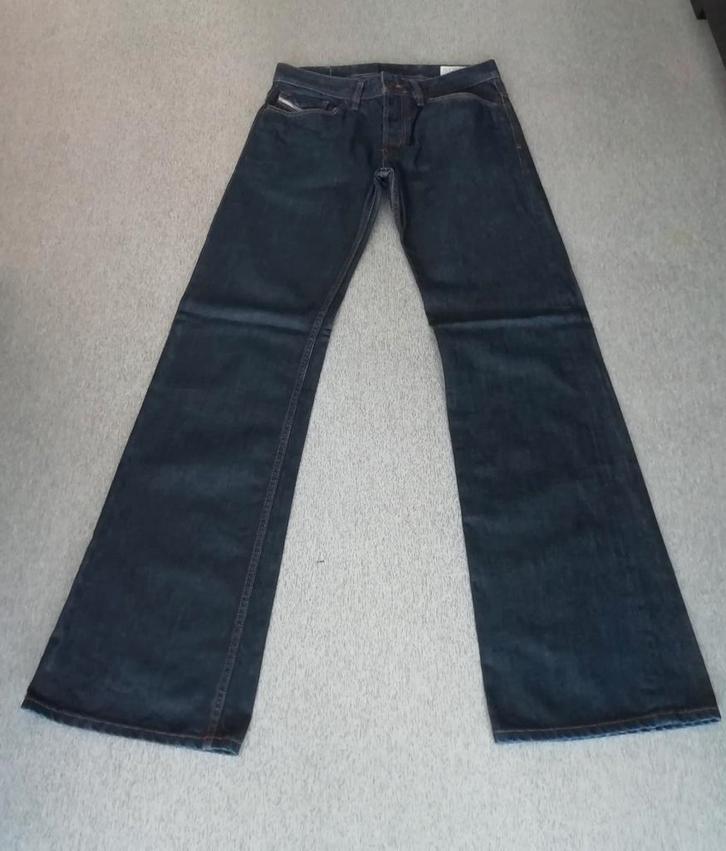 Diesel Zaghor W29 L34 (0088Z Wash)--Bootcut Jeans, Kleding | Heren, Spijkerbroeken en Jeans, Zo goed als nieuw, W32 (confectie 46) of kleiner