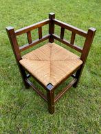 Antieke hoekstoel met rieten zitting, Antiek en Kunst, Ophalen