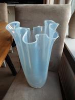 Grote zakdoekvaas 49 cm melkwit glas, Overige kleuren, Ophalen of Verzenden, Minder dan 50 cm, Glas