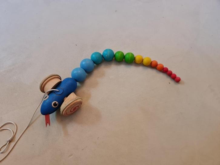 PlanToys Houten Trekspeeltje slang, Kinderen en Baby's, Speelgoed | Houten speelgoed, Zo goed als nieuw, Overige typen, Ophalen of Verzenden