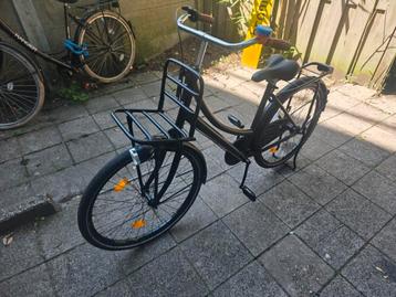Mooie Damesfiets 26 Inch 3 Versnellingen AXA Slot   beschikbaar voor biedingen