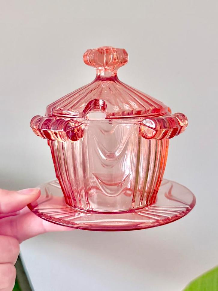 Vintage roze persglas suikerpotje, Huis en Inrichting, Keuken | Servies, Gebruikt, Overige typen, Overige stijlen, Glas, Ophalen of Verzenden
