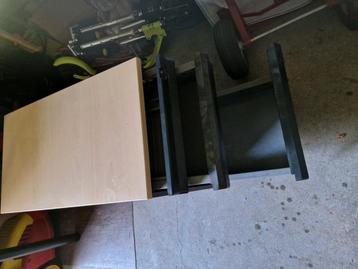 bureau lade kast beschikbaar voor biedingen