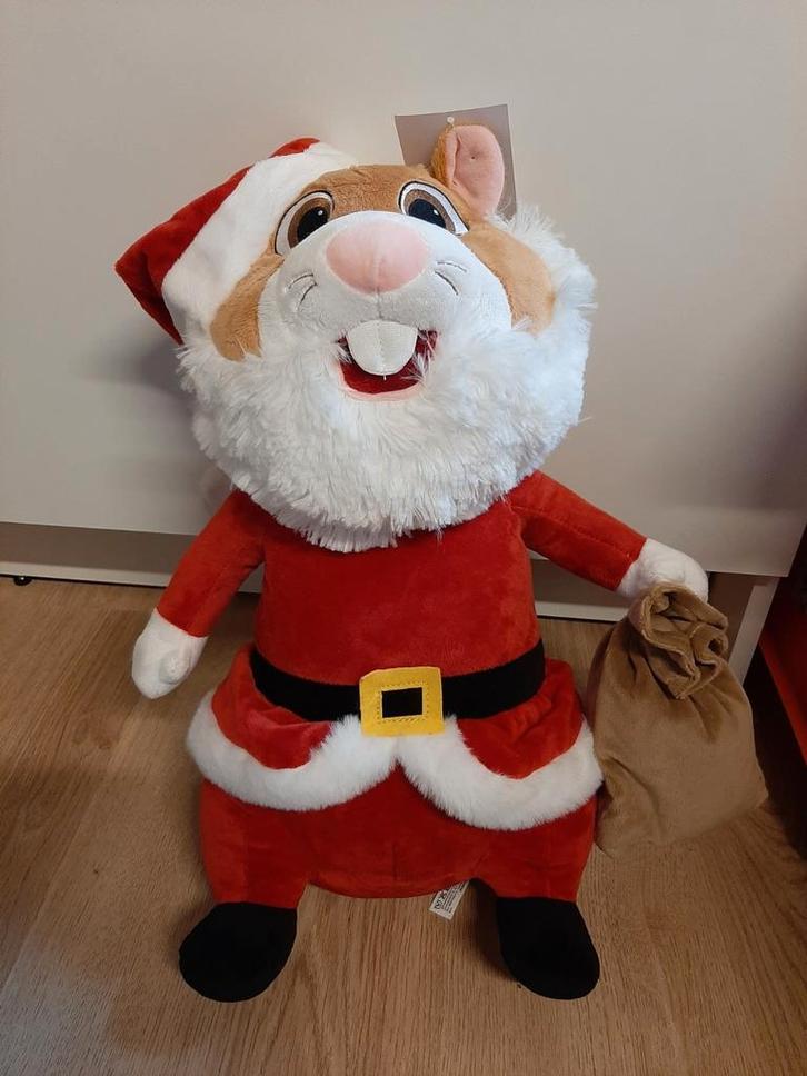 AH hamster kerstman grote versie 45 cm, Kinderen en Baby's, Speelgoed | Knuffels en Pluche, Overige typen, Ophalen of Verzenden