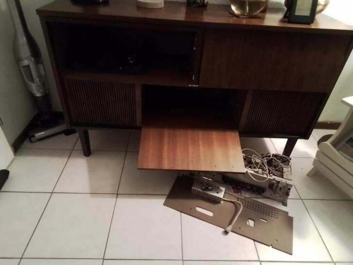 Vintage TV Meubel, Huis en Inrichting, Kasten | Televisiemeubels, Gebruikt, Minder dan 100 cm, 100 tot 150 cm, 25 tot 50 cm, Overige houtsoorten