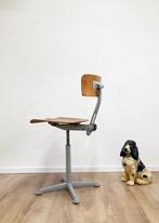 Industriële retro tekenstoel, Friso Kramer? Vintage stoel, Huis en Inrichting, Ophalen, O, Bureaustoel, O