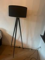 Vloerlamp, Huis en Inrichting, Lampen | Vloerlampen, Ophalen of Verzenden, Zo goed als nieuw, Metaal, 150 tot 200 cm