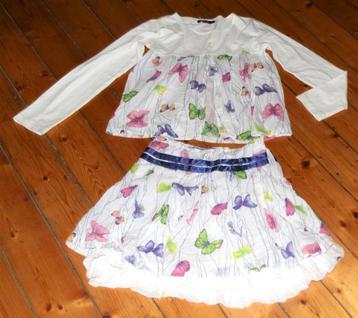 mooi Vinrose setje rok en blouse maat 140 beschikbaar voor biedingen