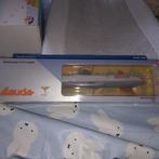 Boeing 777 lauda 1:200 hogan, Ophalen of Verzenden, Nieuw, Schaalmodel