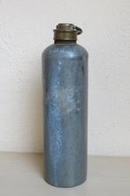 Vintage ijzeren kruik, met wit-blauwe kruikenzak, Ophalen of Verzenden, Huis en Inrichting