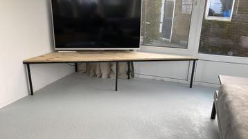 Gratis Bijzettafel/tv-tafel