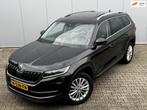 Skoda Kodiaq 1.5 TSI STYLE 7 PERSOONS PANORAMADAK CAMERA STO, Auto's, 4 cilinders, 150 pk, 7 stoelen, Zwart