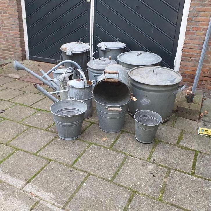 Zinken wecketel, wastobbe, vuilnisbak, gieter, emmer, Antiek en Kunst, Curiosa en Brocante, Ophalen