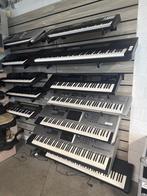 veel synt Korg Yamaha Roland Gem Hammond, Muziek en Instrumenten, Synthesizers, Ophalen, Gebruikt, 61 toetsen, Korg