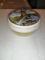 Een leuke honing/jampot met deksel, Huis en Inrichting, Keuken | Potten en Pannen, Ophalen of Verzenden, Zo goed als nieuw, Overige materialen