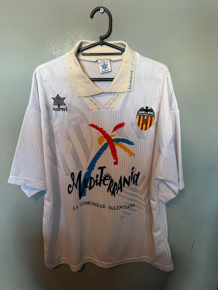 Oud Valencia voetbal shirt uit 1993/94, Sport en Fitness, Voetbal, Zo goed als nieuw, Shirt, Maat XL, Verzenden