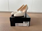 Nieuwe crème leren bruidsschoenen - maat 39, Pumps, Overige kleuren, Nieuw, Ophalen of Verzenden