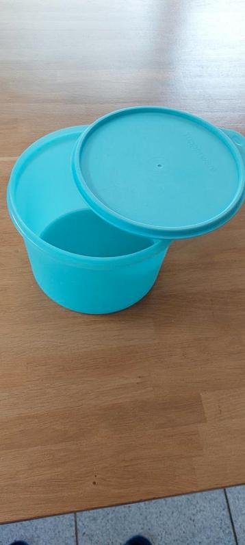 Tupperware bewaarbox 2,4 liter - Zo goed als nieuw! beschikbaar voor biedingen