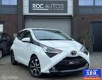 Toyota Aygo 1.0 VVT-i x-cite | Airco | Dealer ond. | Camera, Auto's, Voorwielaandrijving, Gebruikt, Euro 6, 4 stoelen