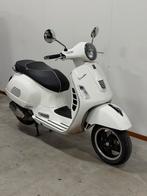 prachtige Vespa GTS 300cc in het wit, bouwjaar 2017, Ophalen of Verzenden, Zo goed als nieuw