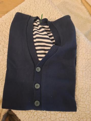 Nieuw United Colors of Benetton vest 158/164 beschikbaar voor biedingen