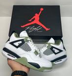 Nike Jordan 4 Retro Seafoam maat 38,5, Wit, Nieuw, Ophalen of Verzenden, Sneakers of Gympen