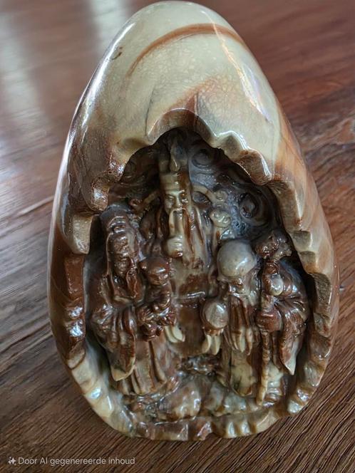 Aziatisch ei van gesneden speksteen, Antiek en Kunst, Kunst | Beelden en Houtsnijwerken, Ophalen