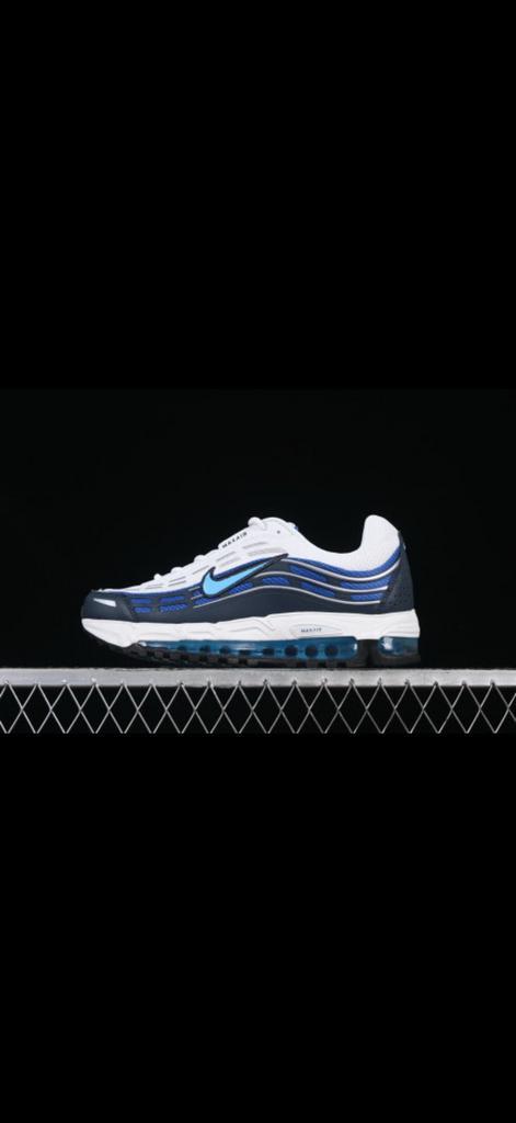 Nike comme des garcons verschillende kleuren en maten 36-47, Kleding | Heren, Schoenen, Nieuw, Sneakers of Gympen, Overige kleuren