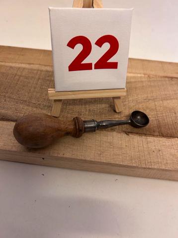 Antiek Meloen Schepje 14cm. beschikbaar voor biedingen