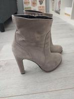 Laarsjes Mi Piu Senza maar 37, Kleding | Dames, Schoenen, Ophalen of Verzenden, Zo goed als nieuw, Beige