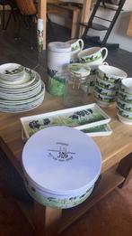 Wiebe van der zee servies nieuwe buren en het wij gevoel, Antiek en Kunst, Ophalen of Verzenden