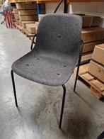 Vepa Kantinestoel / Vergaderstoel – Filt – Zwarte Poten, Huis en Inrichting, Stoelen, Ophalen, Gebruikt, Twee, Metaal