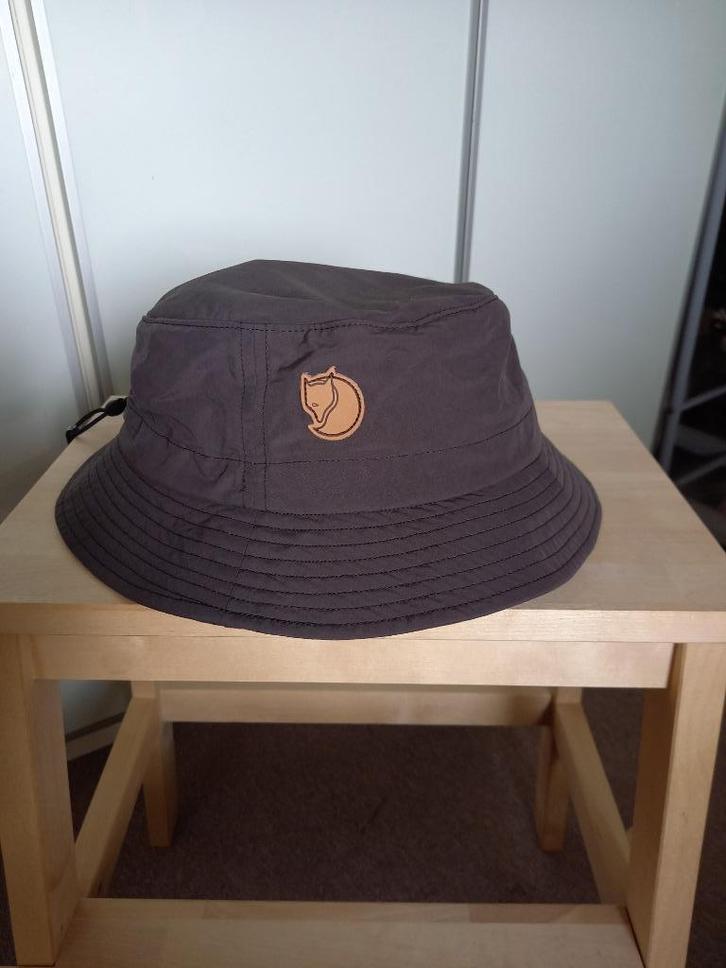 Fjällräven Travellers MT Hoed / Wandelhoed Maat L Grijs, Kleding | Dames, Hoeden en Petten, Zo goed als nieuw, Hoed, Ophalen of Verzenden