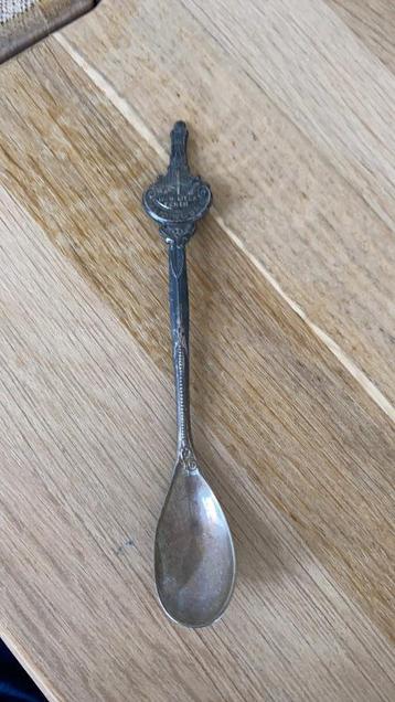 Antiek theelepeltje Wilhelmina Toren Valkenburg 12.5 cm lang beschikbaar voor biedingen